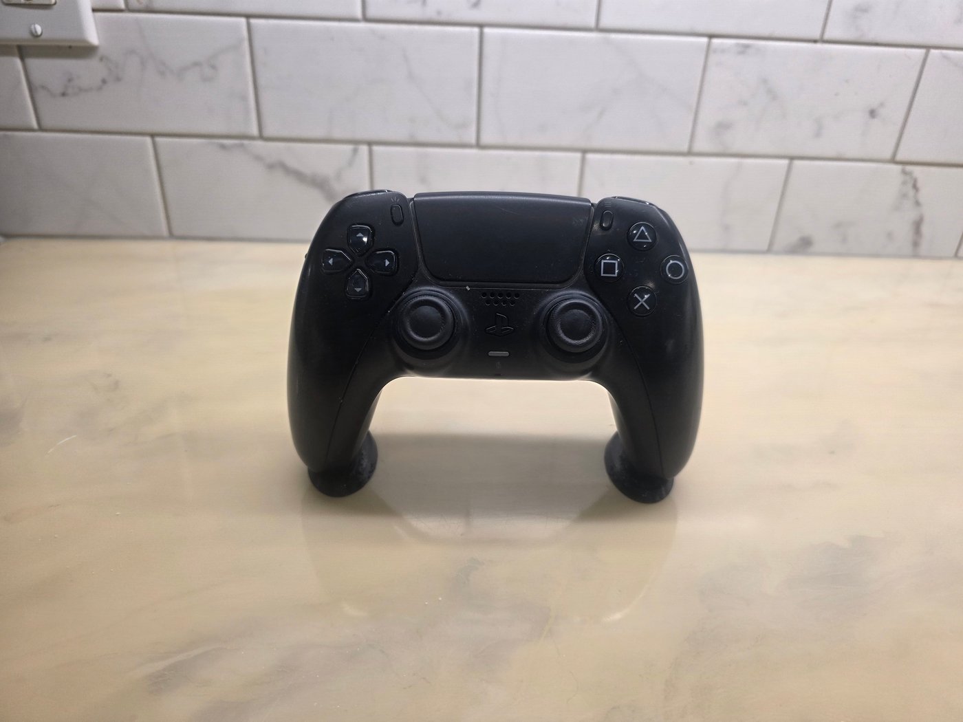 PS5 controller stand — photo 1 of 4